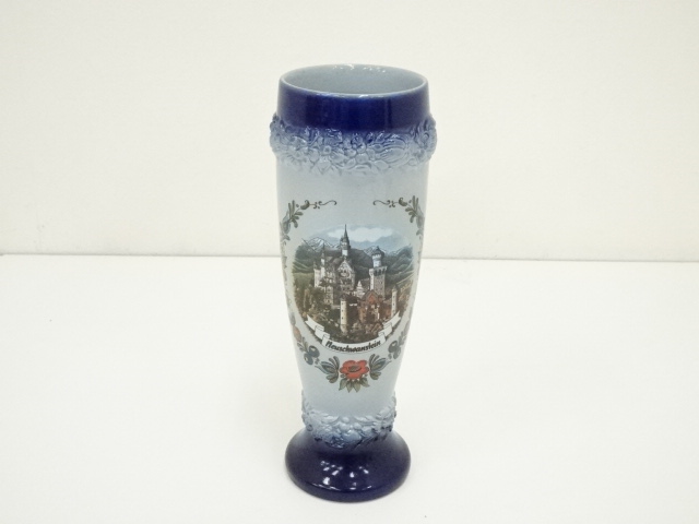 Pottery & Ceramics